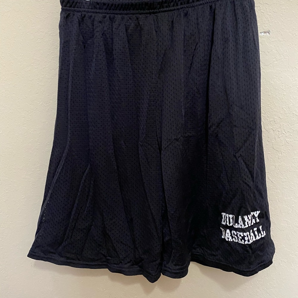 **MESH SHORTS NO POCKETS**